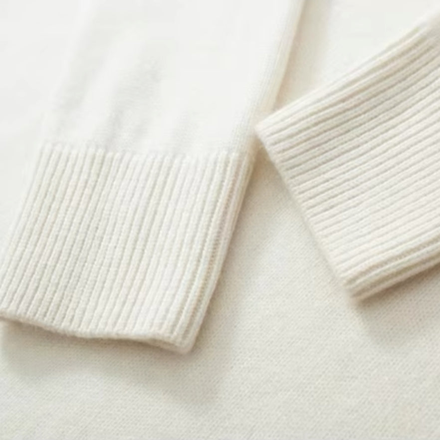 Cashmere Turtleneck Sweater for Women | Classy Design | Warm and Stylish Knitwear for Casual or Office Wear