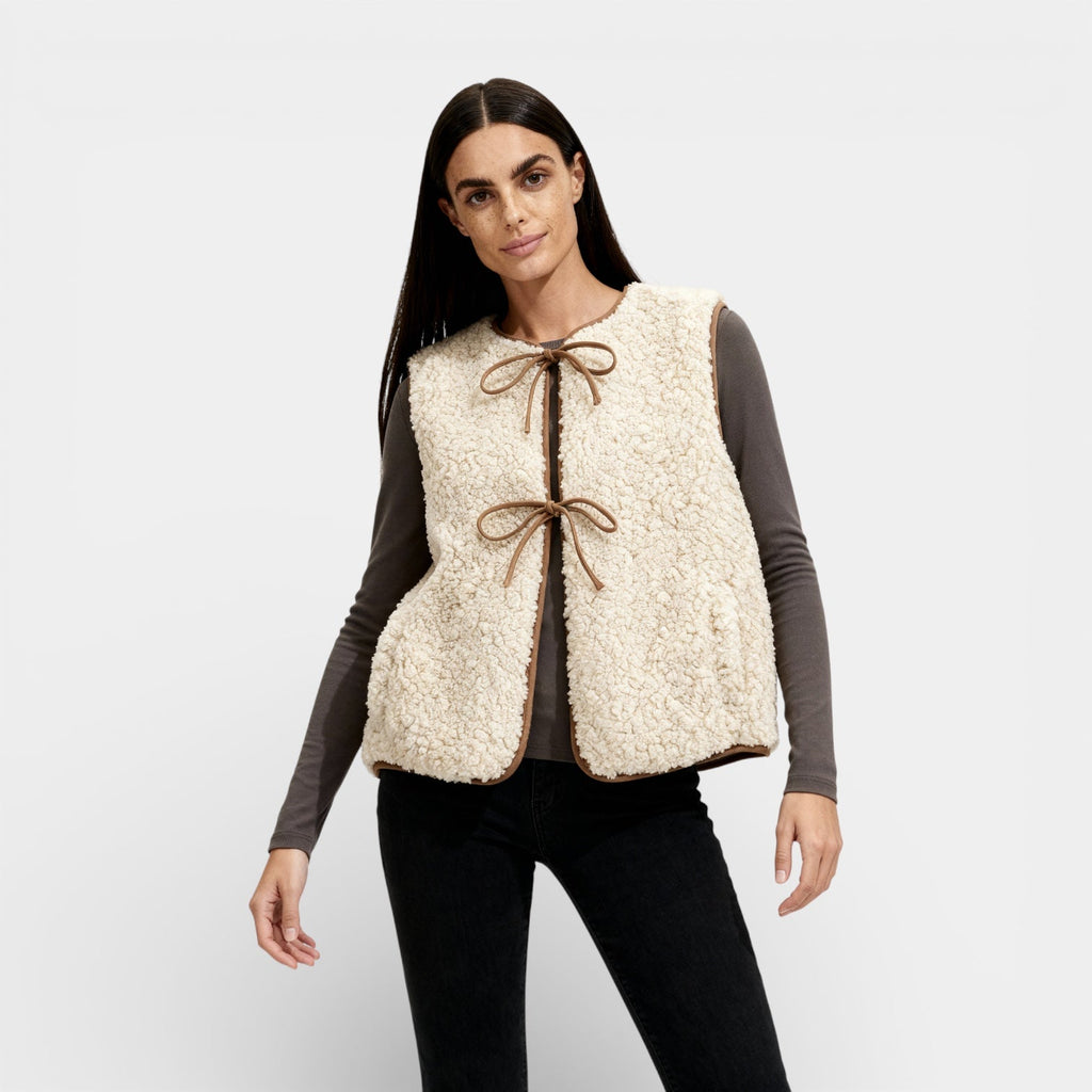 Cozy Teddy Bodywarmer Vest for Women - Lace Detail - Warm Layering Piece for Casual Wear