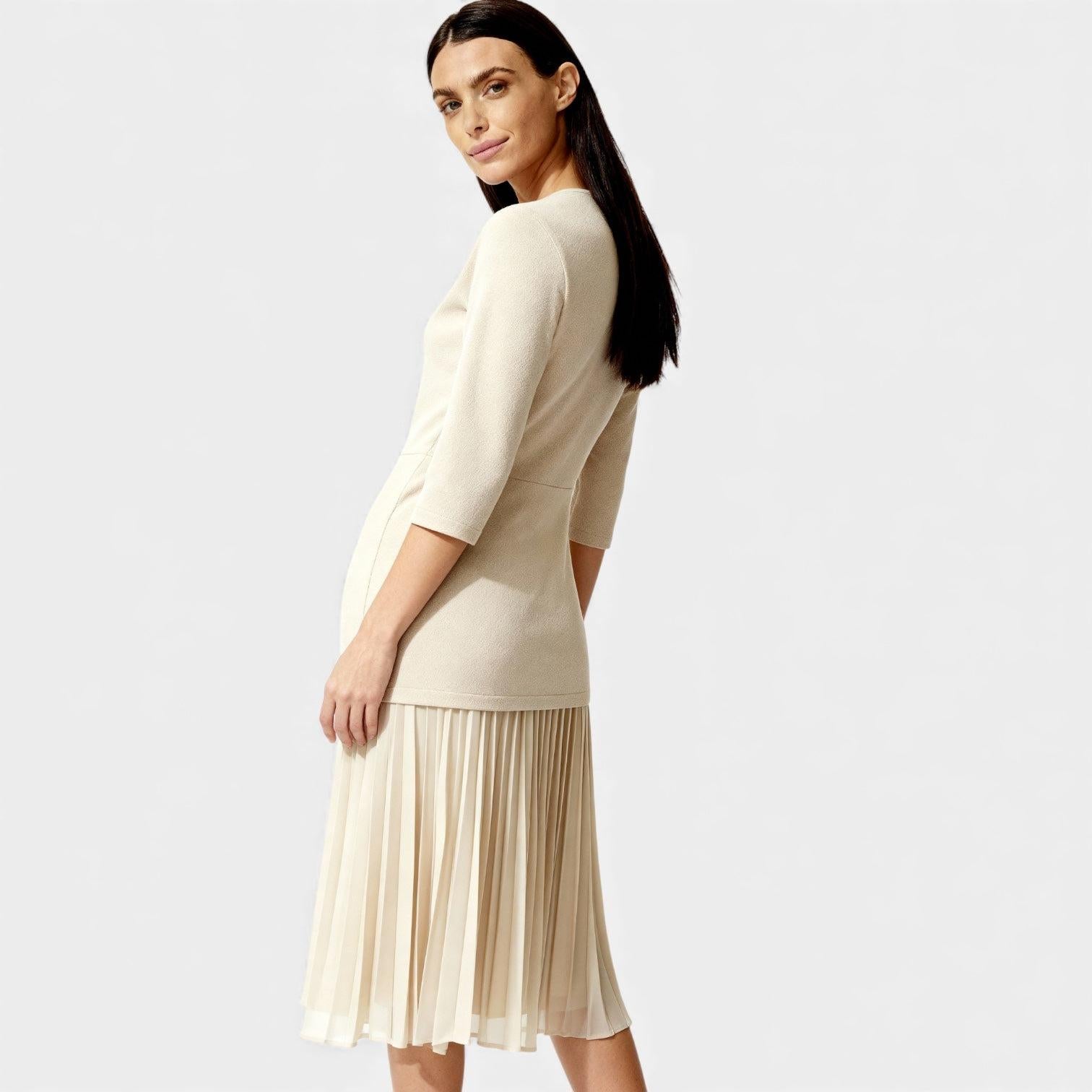 Elegant Pleated Knit Midi Dress for Women - Long Sleeve, Perfect for Casual or Formal Occasions