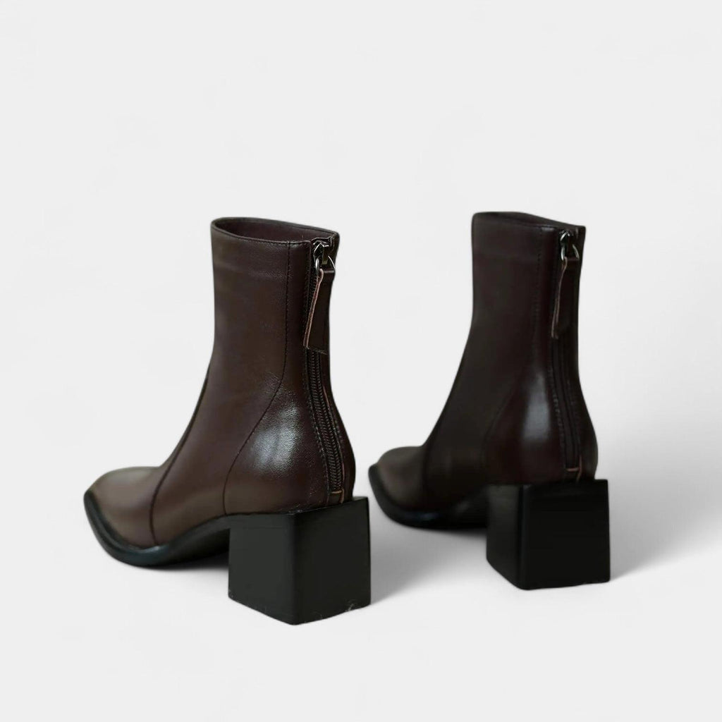 Leather Ankle Boots for Women with Squared-Point Design and Block Heel - Stylish Footwear for Everyday Wear