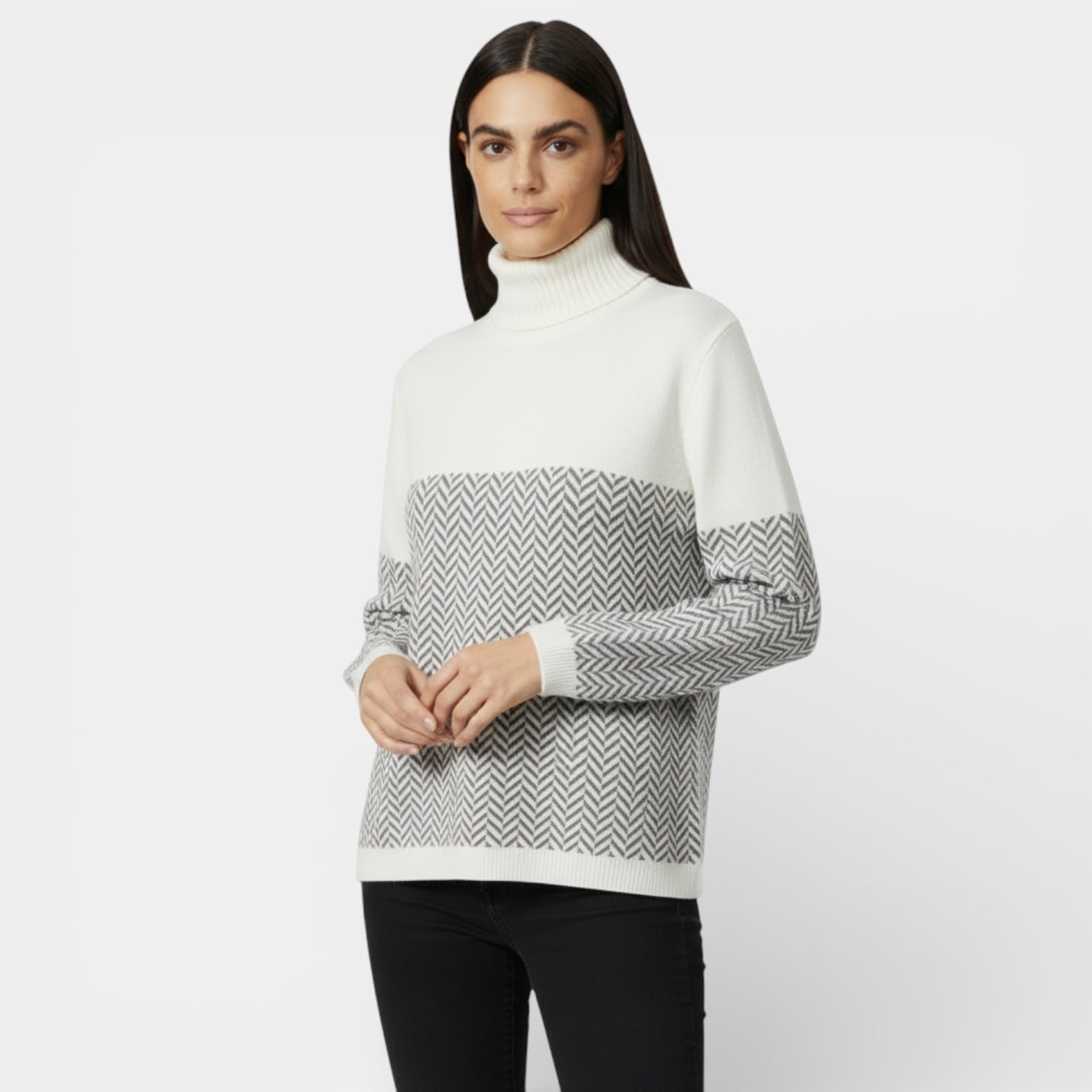 Women's Knit Turtleneck Sweater - Cozy Winter Pullover for Casual Wear - Soft Fabric, Long Sleeve, Available in Multiple Colors