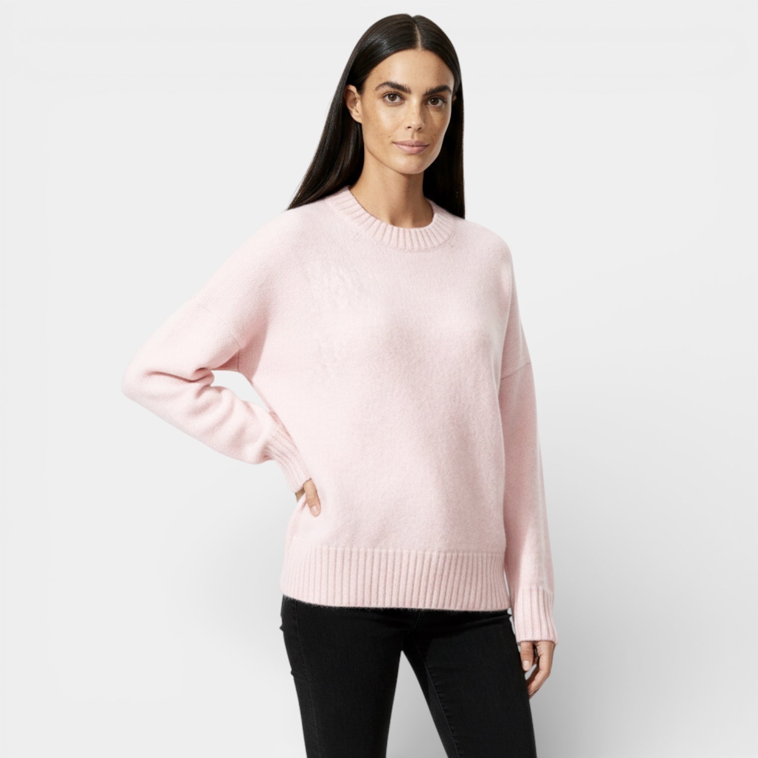 Wool Blend Crewneck Sweater for Women - Relaxed Fit, Comfortable Everyday Wear, Versatile Layering Piece